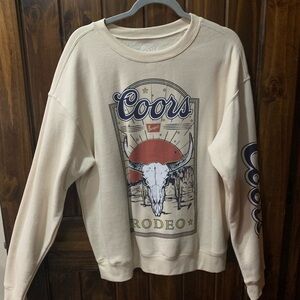 Graphic Cream Sweatshirt